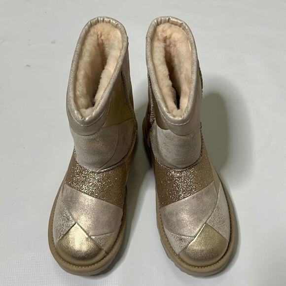 New UGG Classic Short II Metallic Patchwork Boot SZ 3 - Picture 2 of 8